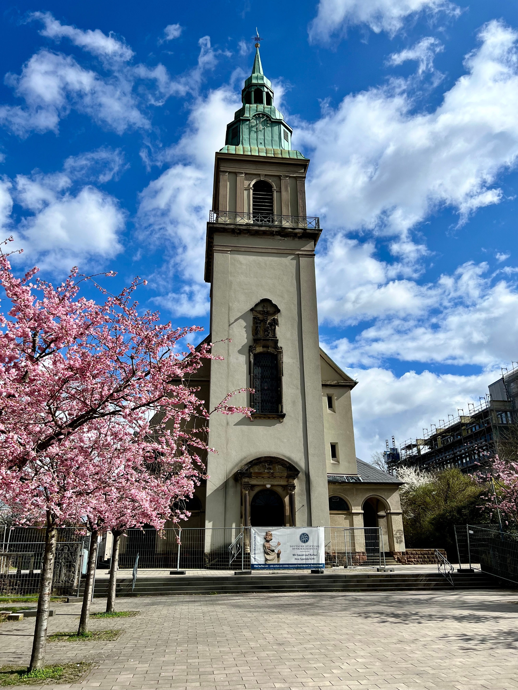 Pfarrkirche Hl. Dreifaltigkeit in Wiebelskirchen